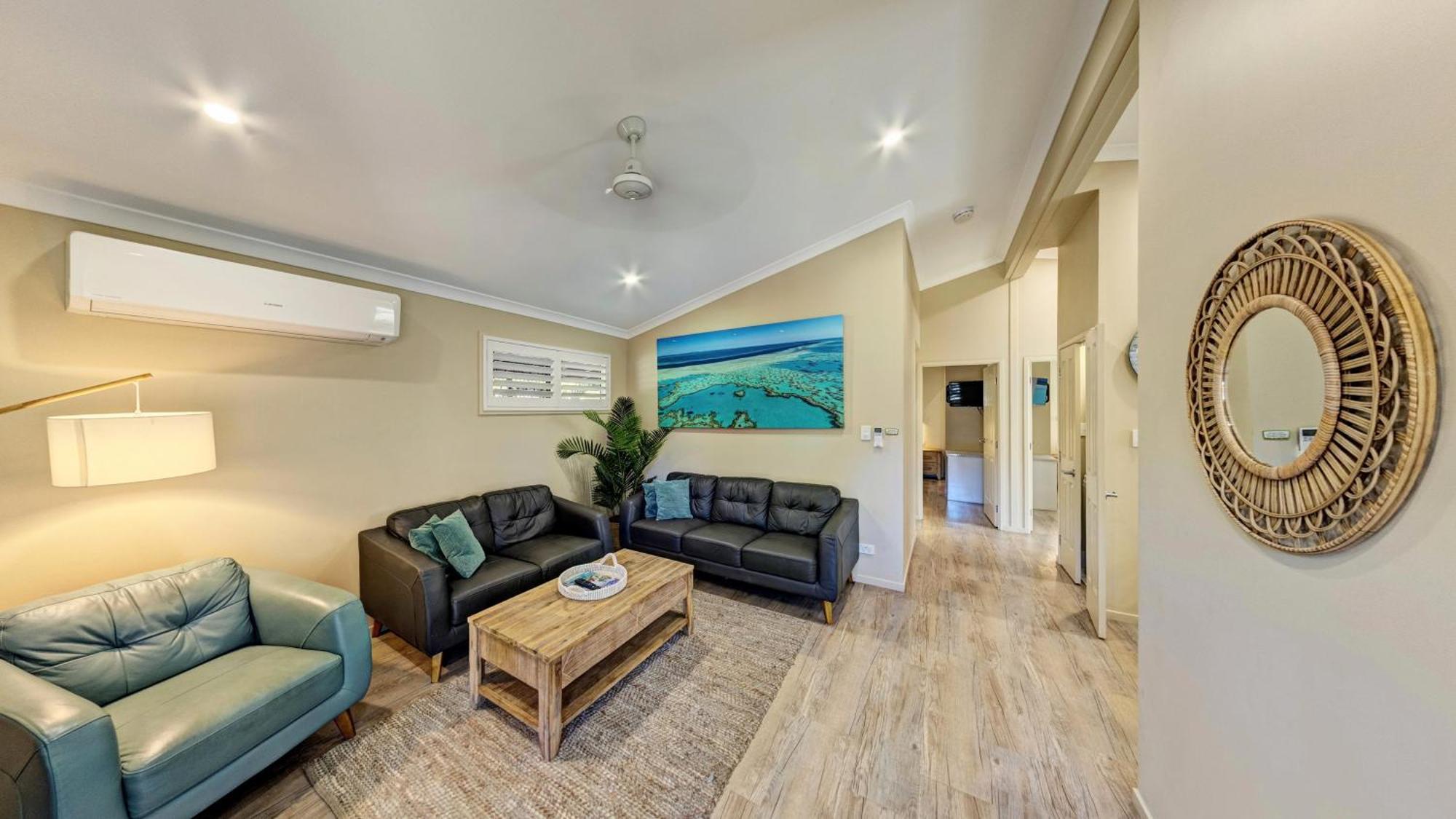 Big4 Adventure Whitsunday Resort Airlie Beach Exterior foto
